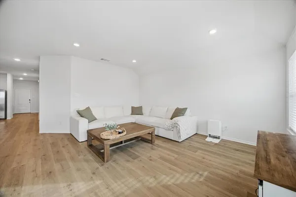 $299,000 | 114 Sunberry Drive, Caddo Mills, TX 75135