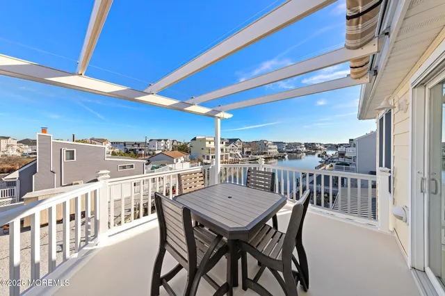 $1,299,500 | 16 Mark Drive, Beach Haven West, NJ 08050