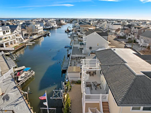 $1,299,500 | 16 Mark Drive, Beach Haven West, NJ 08050