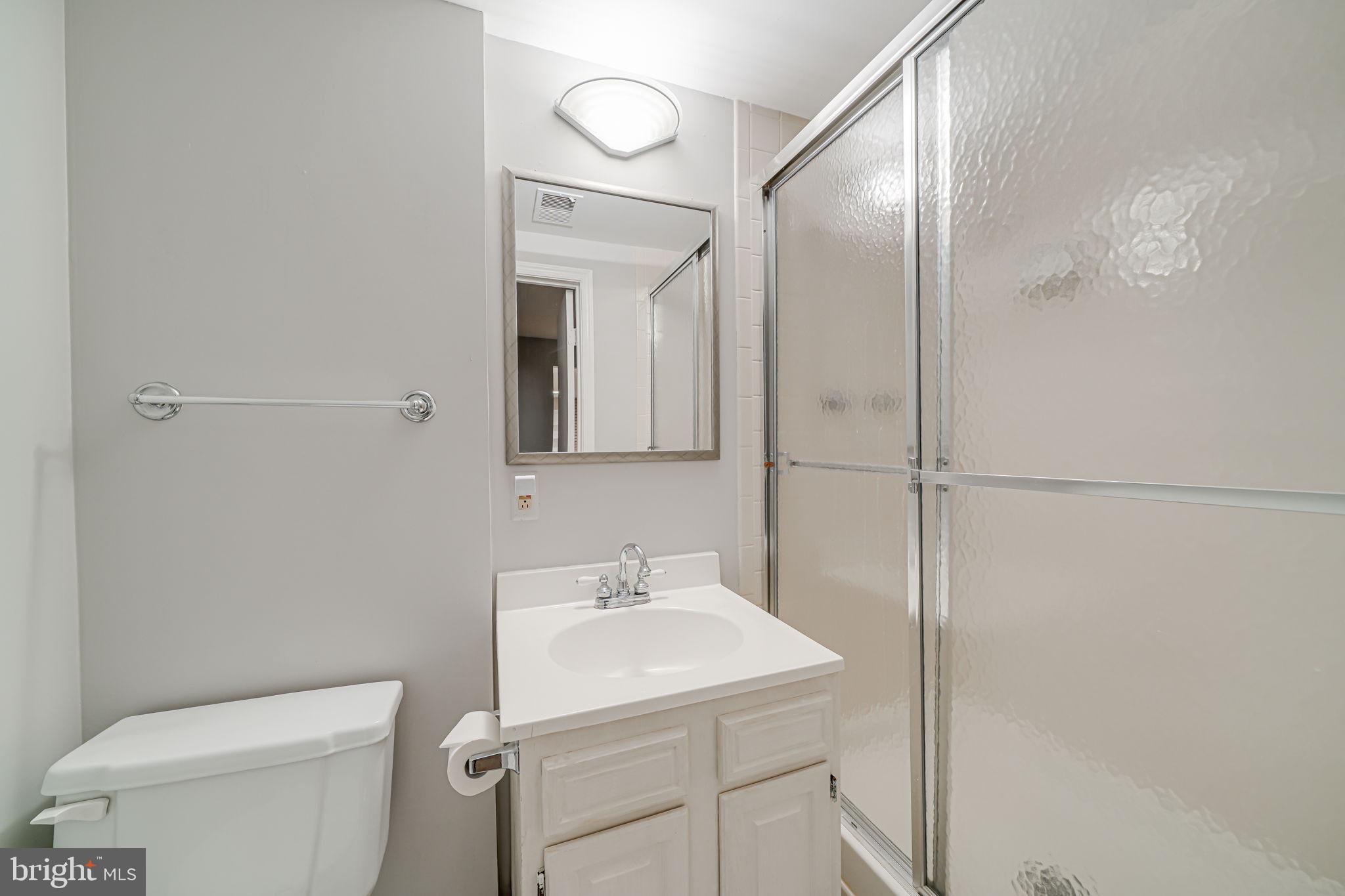 7919 Birchtree Court Springfield, VA 22152 - Photo 31 of 38 Gallery Image 31