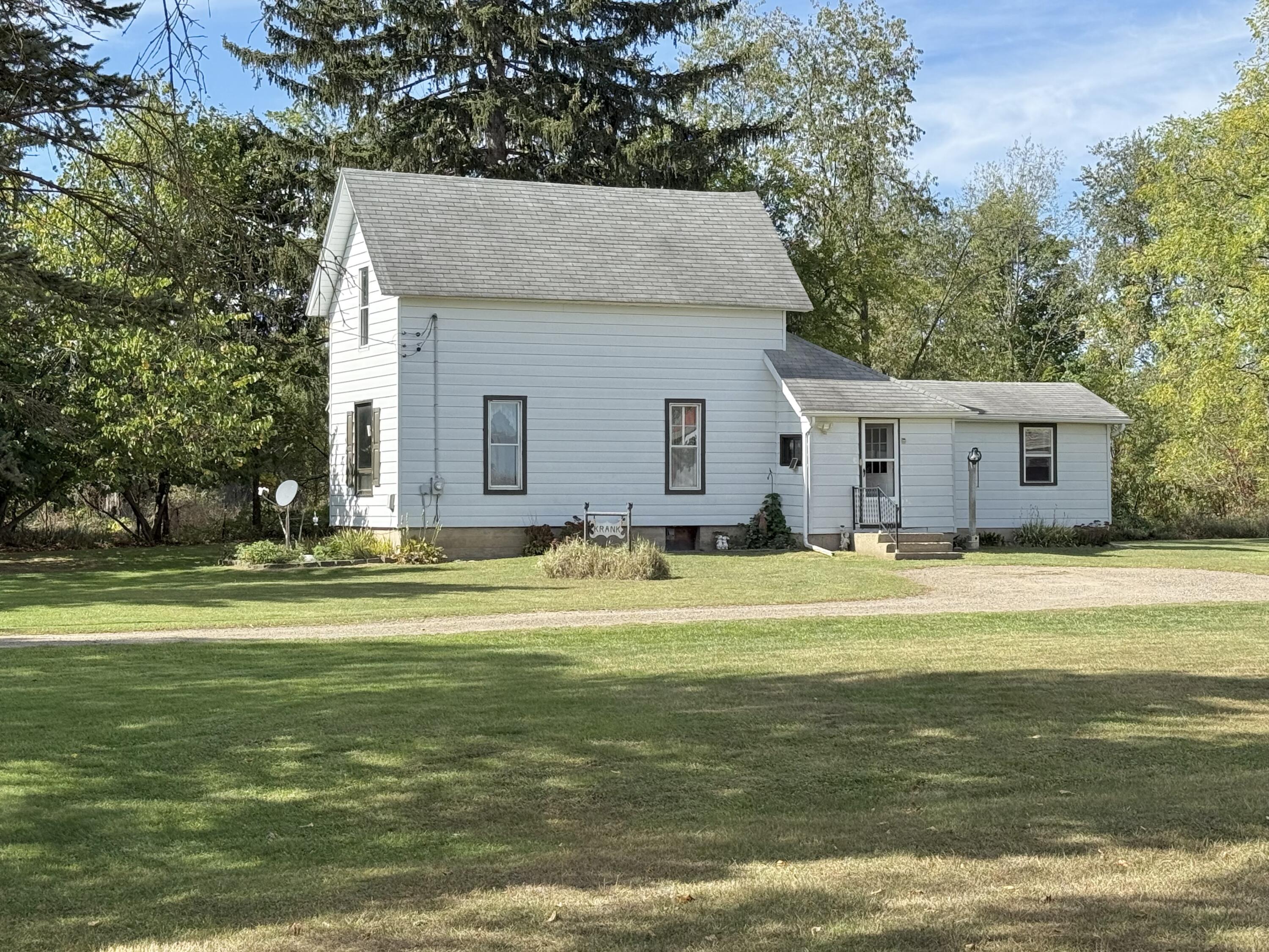 3758 Boyes Road Delton, MI 49046 - Photo 3 of 25 IMG_8532
