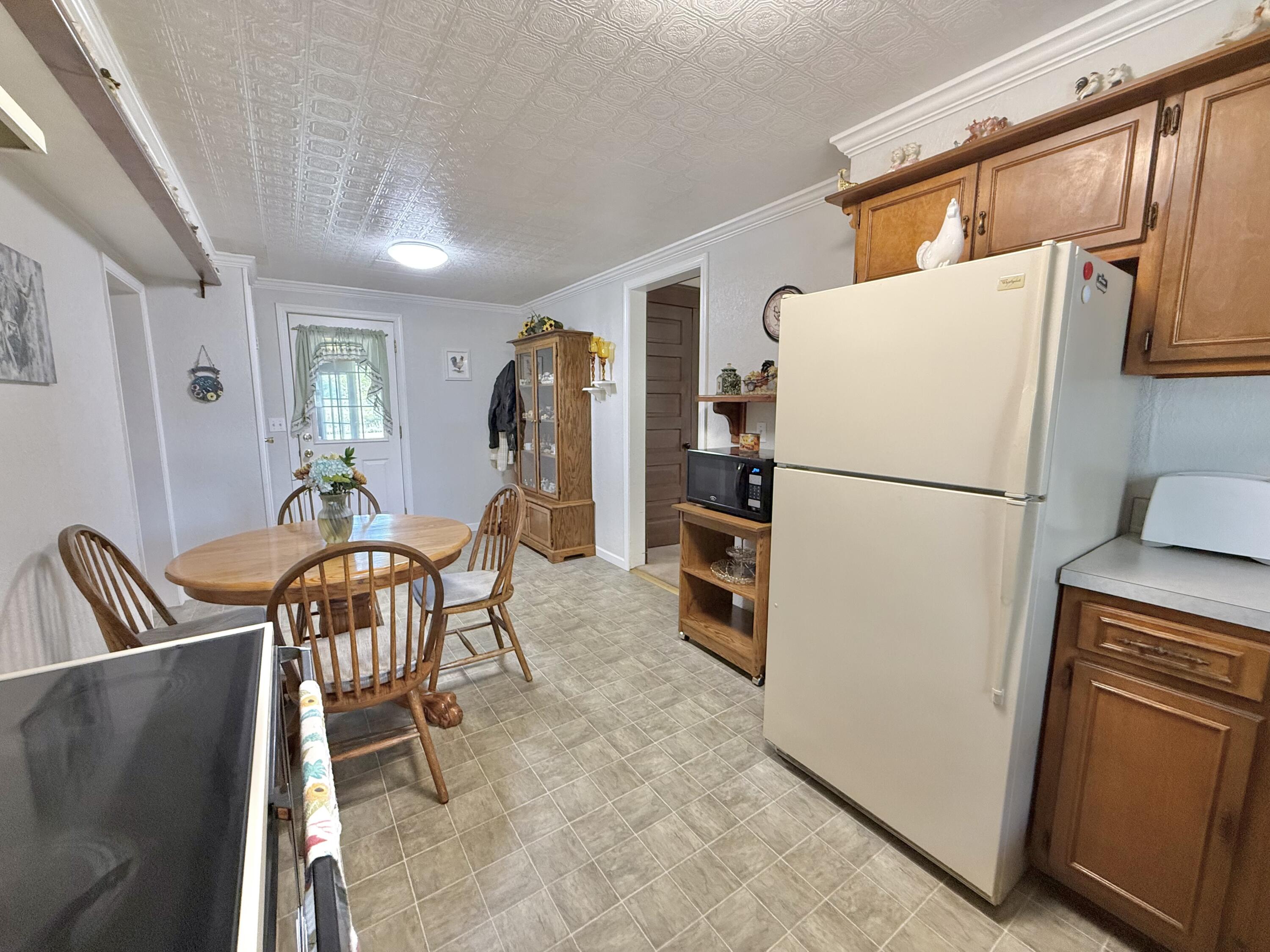 3758 Boyes Road Delton, MI 49046 - Photo 10 of 25 IMG_8628