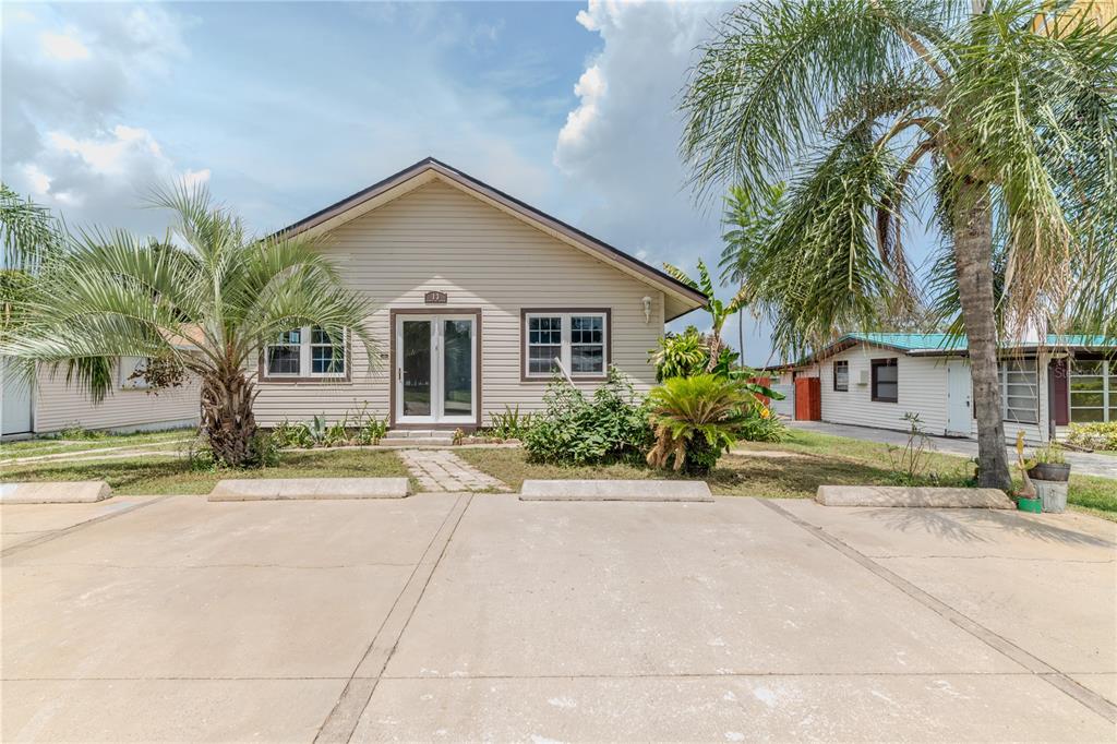 13 Mockingbird Road Lake Placid, FL 33852 - Photo 2 of 33 Gallery Image 2