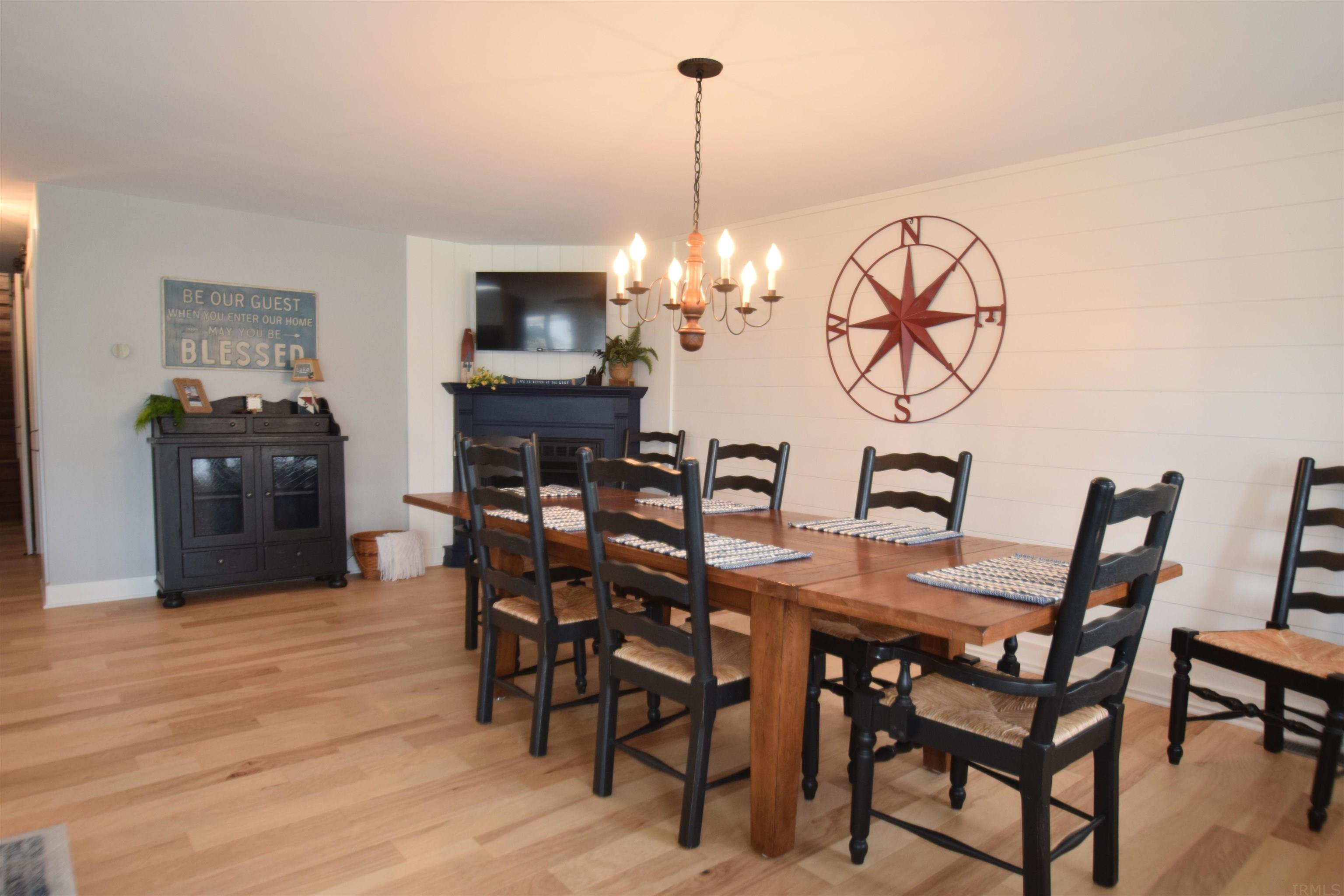 8264 East North Road Syracuse, IN 46567 - Photo 13 of 35 Gallery Image 13