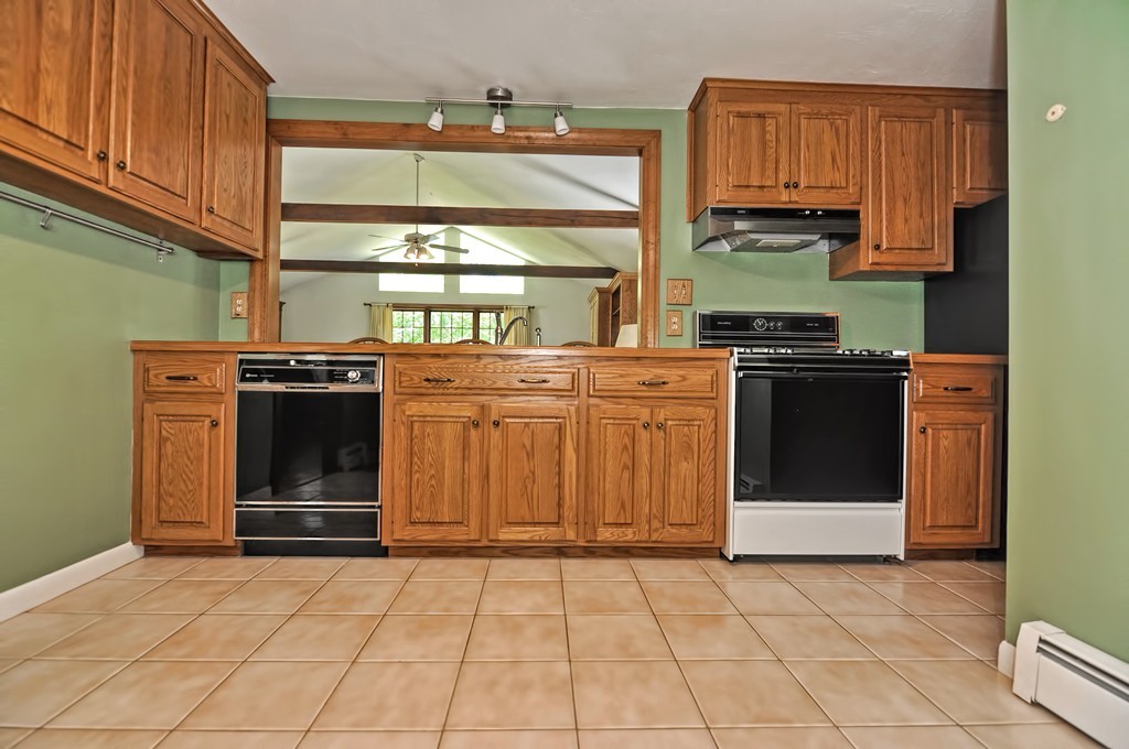 21 Coolidge Road Milford, MA 01757 - Photo 2 of 30 Gallery Image 2