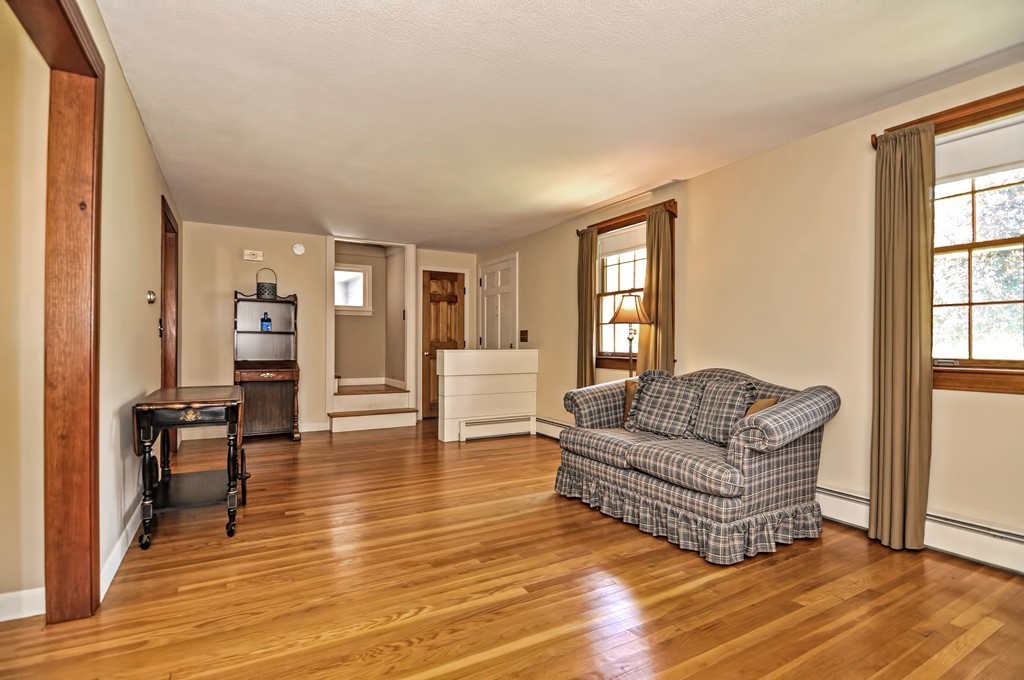 21 Coolidge Road Milford, MA 01757 - Photo 8 of 30 Gallery Image 8
