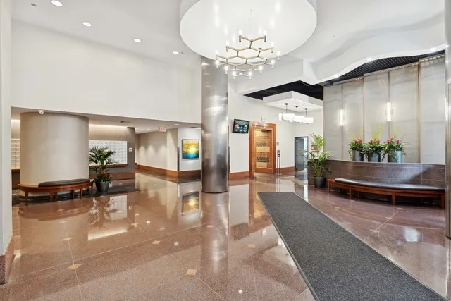 $599,000 | 3660 North Lake Shore Drive, Unit 4202, Chicago, IL 60613