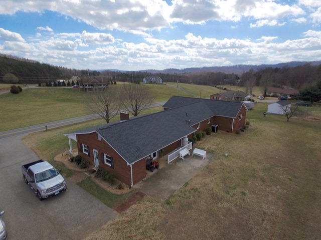 5115 Bethlehem Road Boones Mill, VA 24065 - Photo 39 of 42 a view of a terrace with a garden
