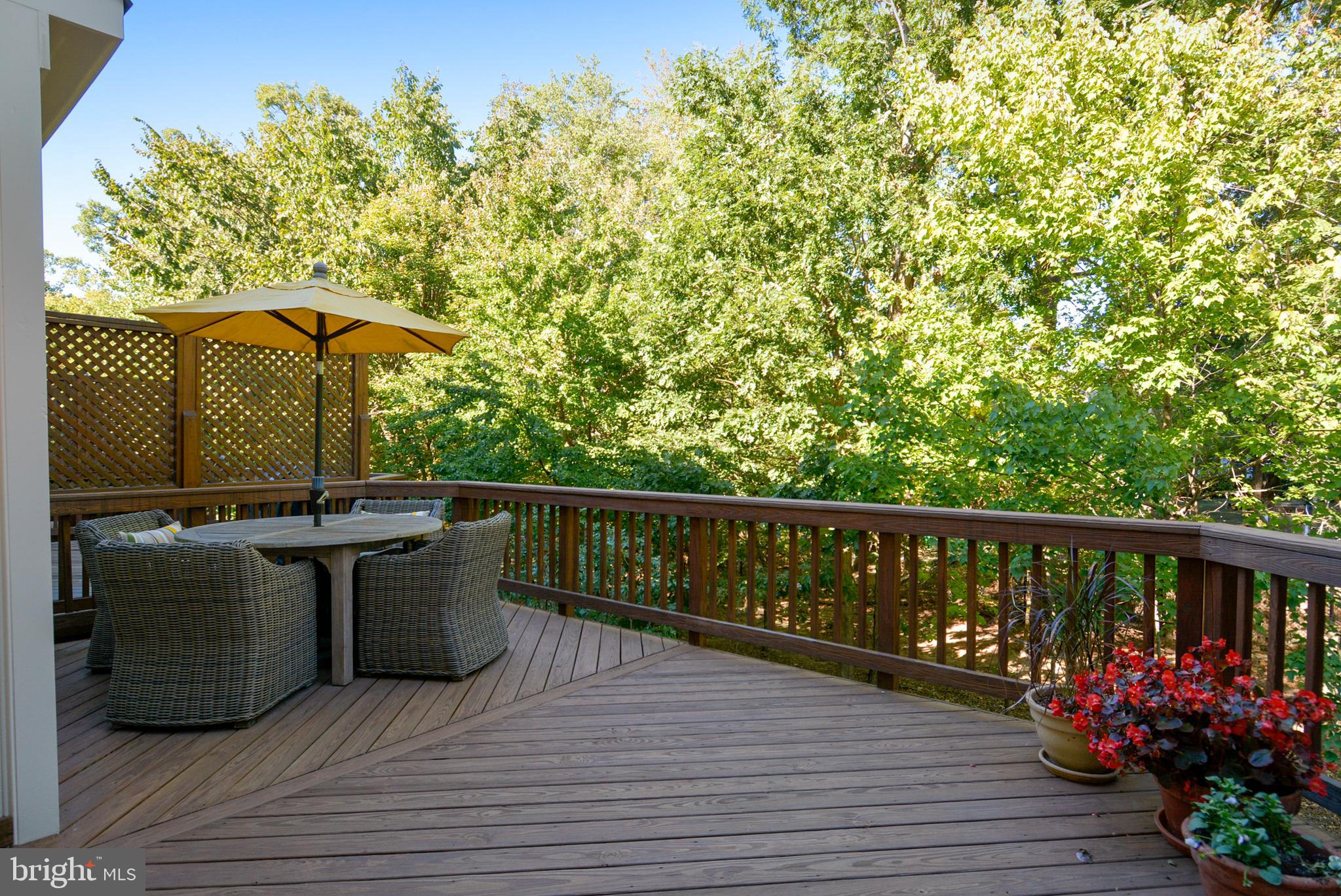 2106 Capstone Circle Herndon, VA 20170 - Photo 11 of 41