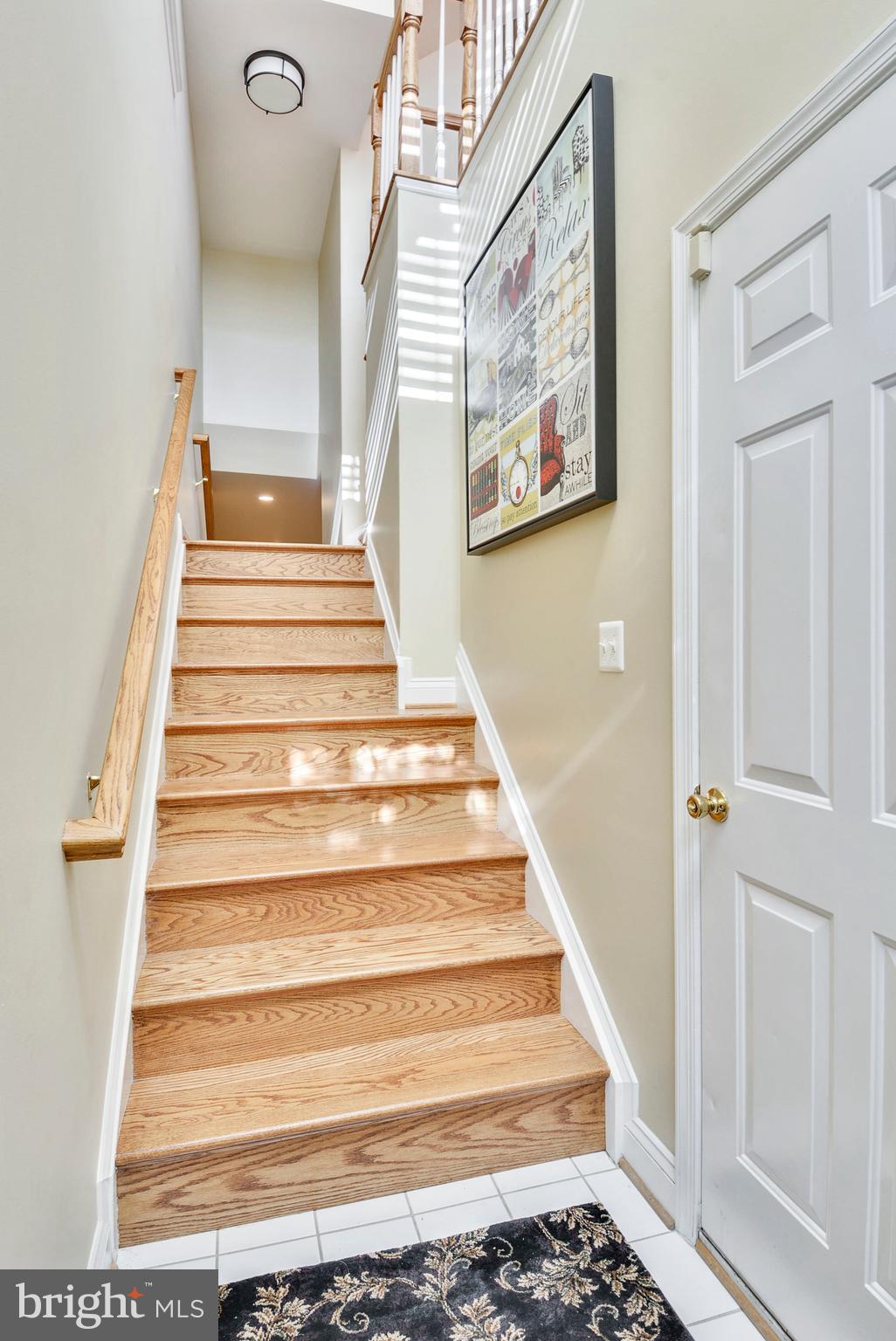 2106 Capstone Circle Herndon, VA 20170 - Photo 6 of 41