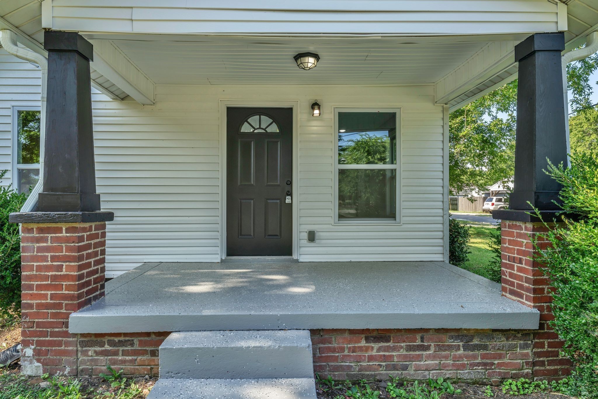 302 Maple Street Madison, TN 37115 - Photo 6 of 33 a view of house and front door