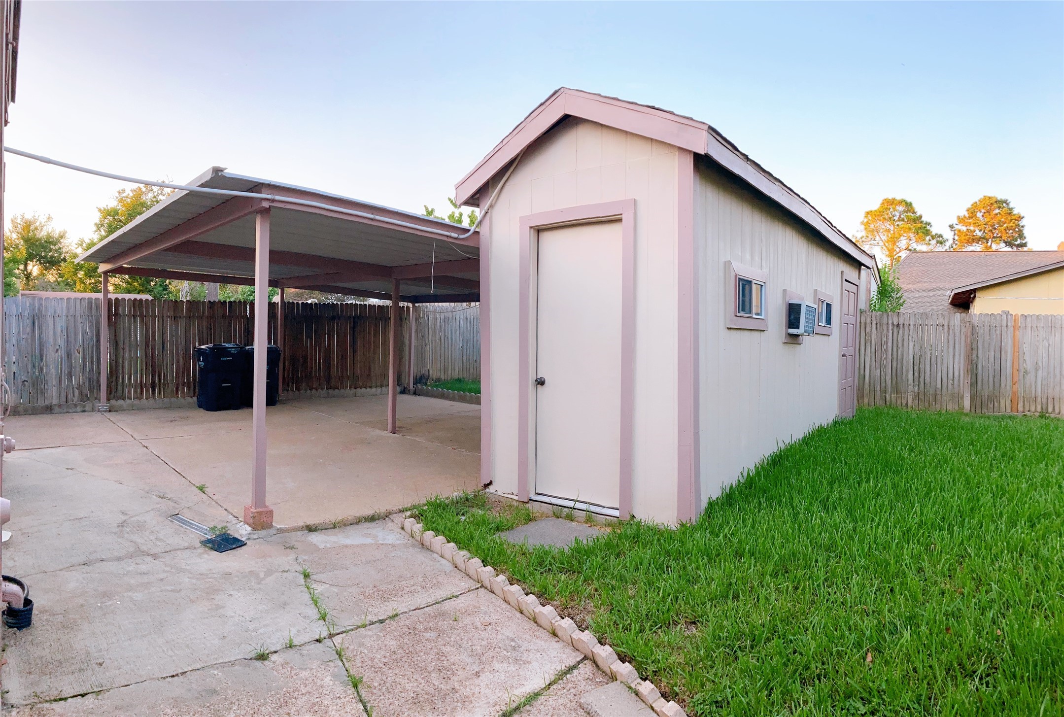 19518 Munsey Court Katy, TX 77449 - Photo 36 of 45 a view of a house with backyard