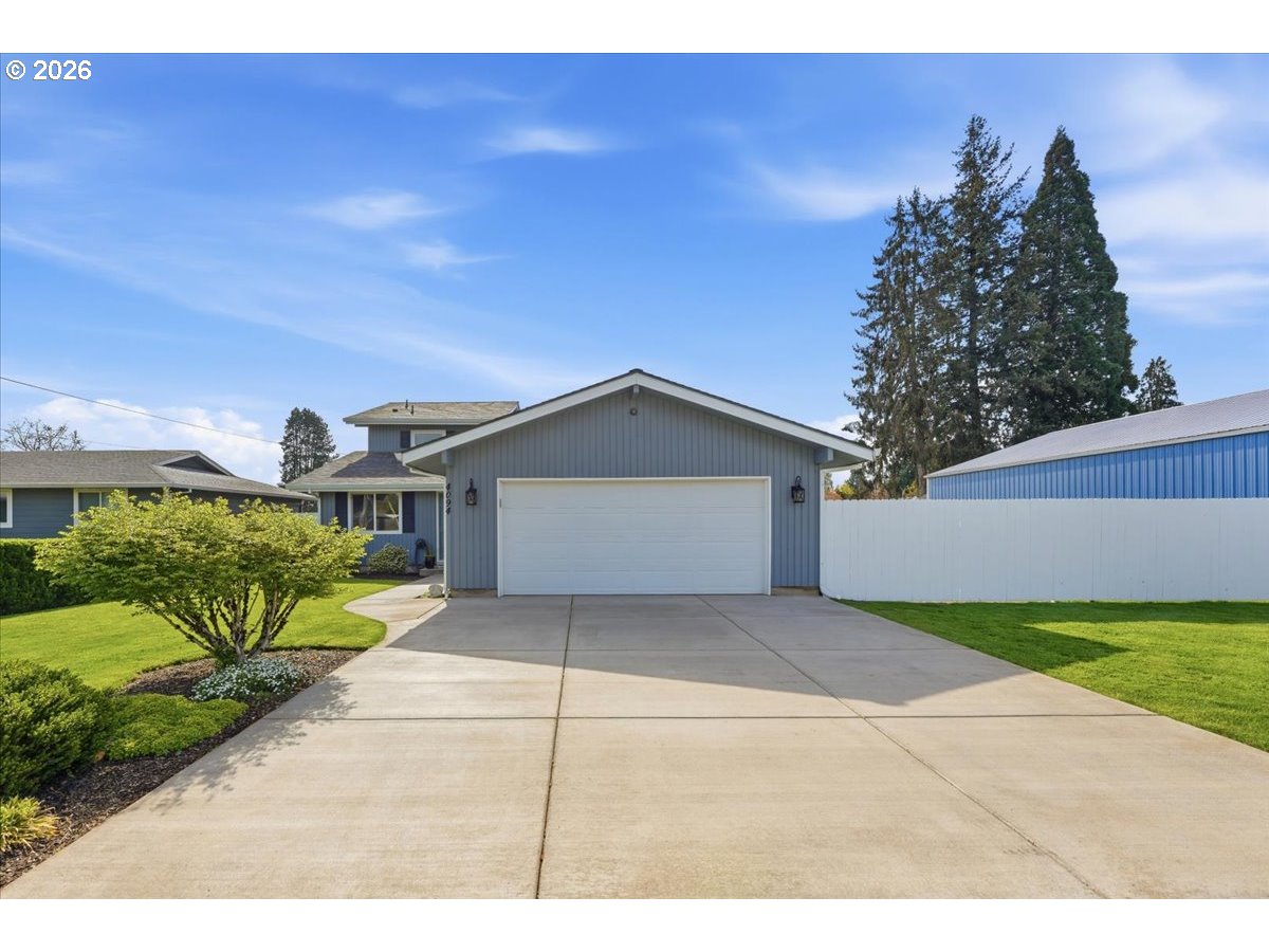 4094 5th Street Hubbard, OR 97032 - Photo 2 of 47