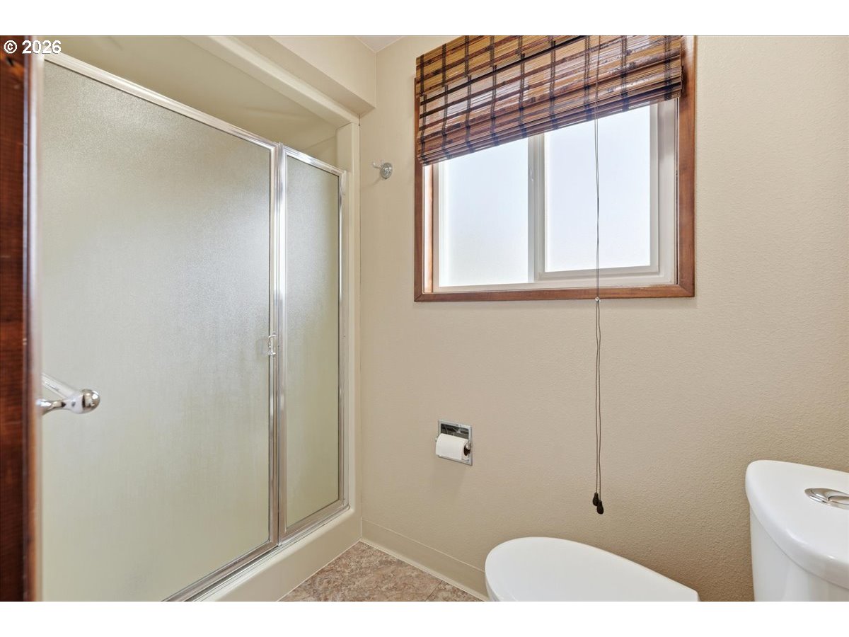 4094 5th Street Hubbard, OR 97032 - Photo 35 of 47