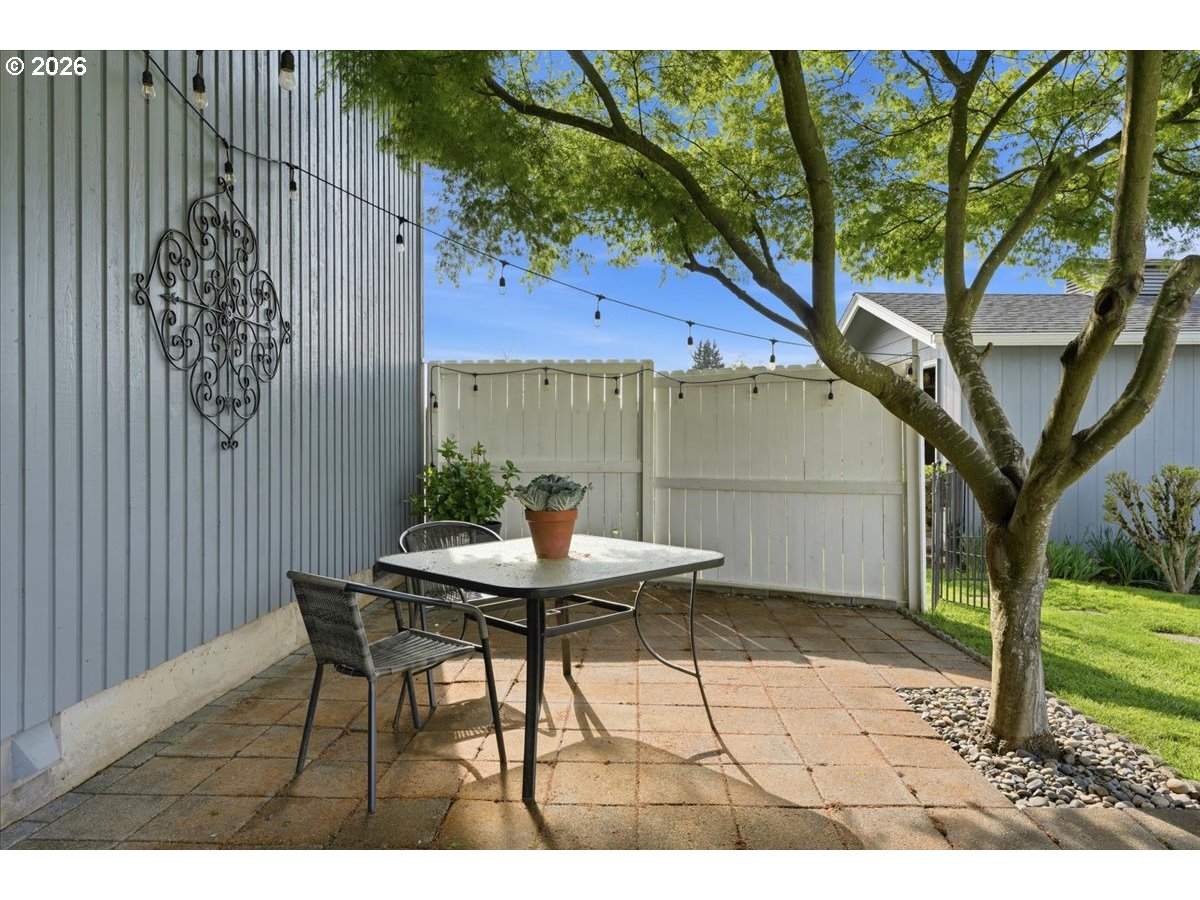 4094 5th Street Hubbard, OR 97032 - Photo 38 of 47