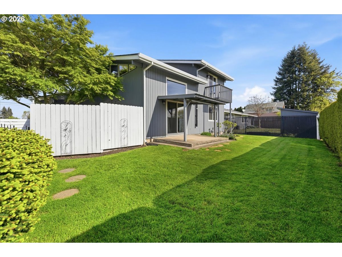 4094 5th Street Hubbard, OR 97032 - Photo 4 of 47