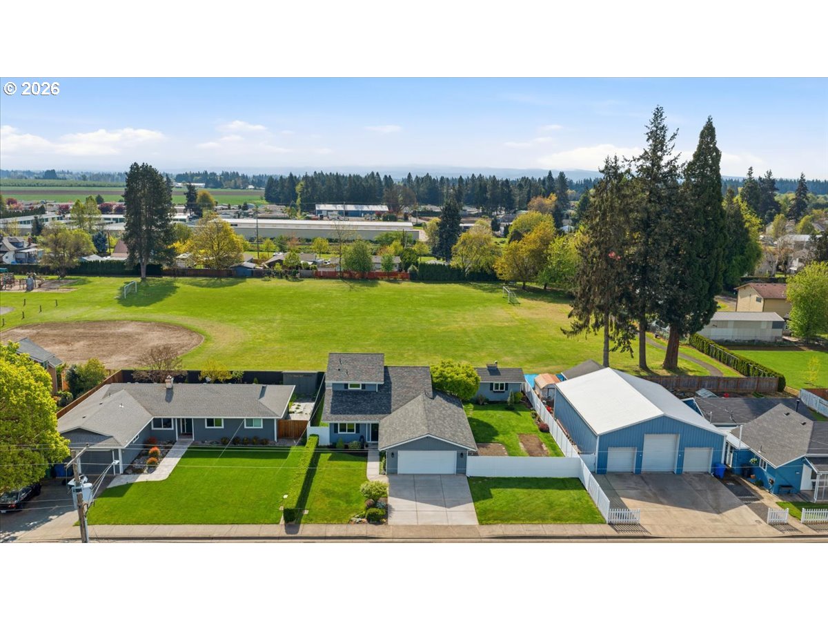 4094 5th Street Hubbard, OR 97032 - Photo 9 of 47