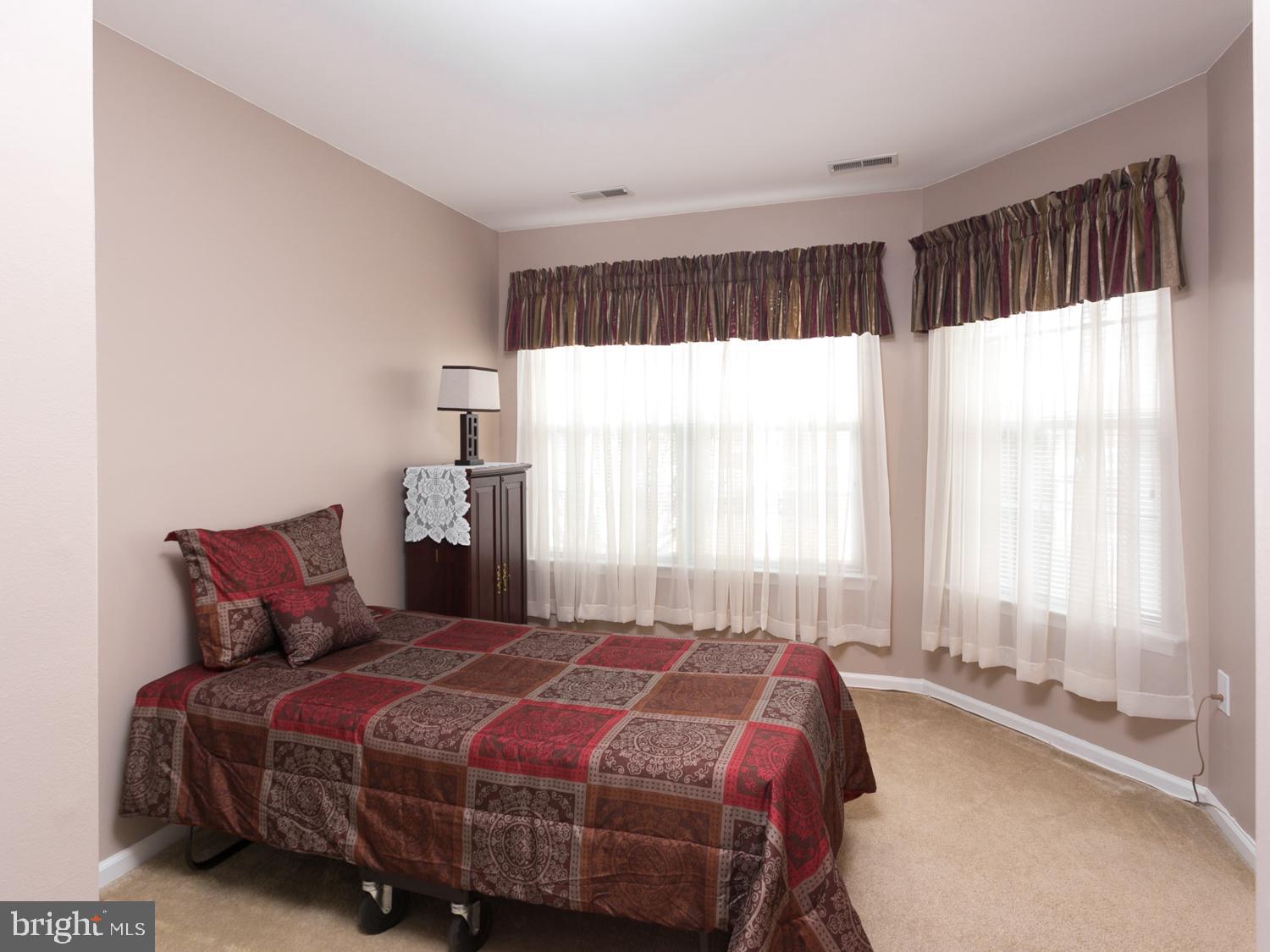 21 Brecht Road Hamilton, NJ 08690 - Photo 5 of 31