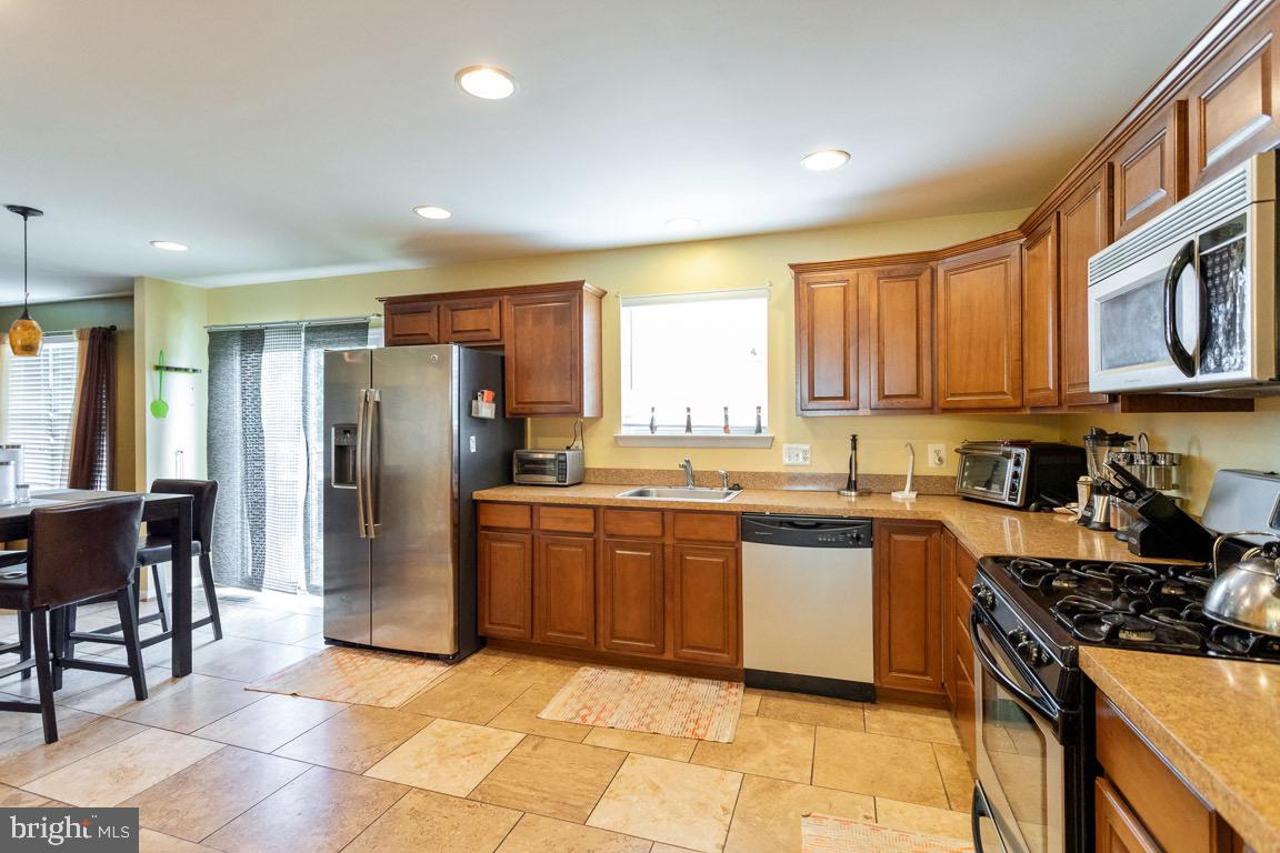 108 Queensberry Road Baltimore, MD 21237 - Photo 12 of 40 Gallery Image 12