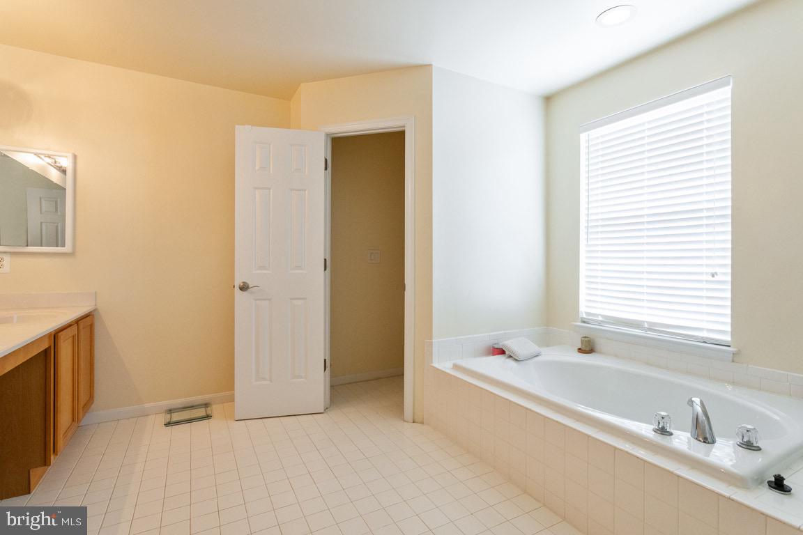 108 Queensberry Road Baltimore, MD 21237 - Photo 30 of 40 Gallery Image 30