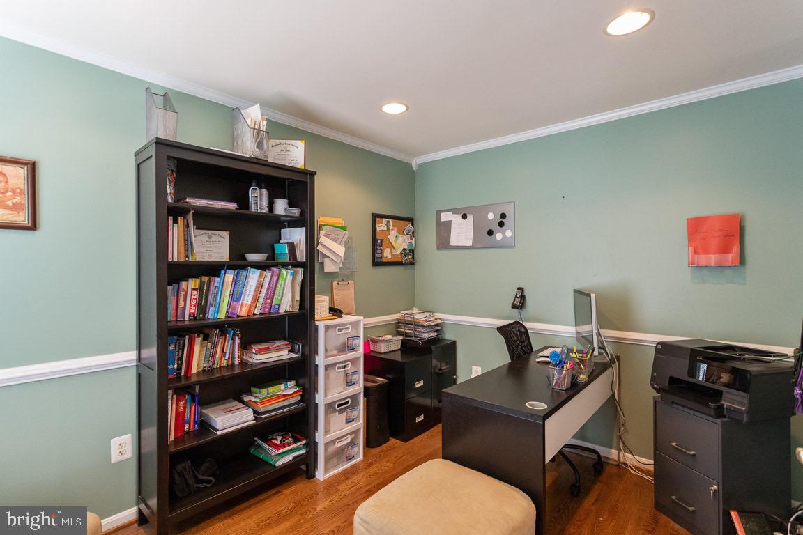 108 Queensberry Road Baltimore, MD 21237 - Photo 5 of 40 Gallery Image 5