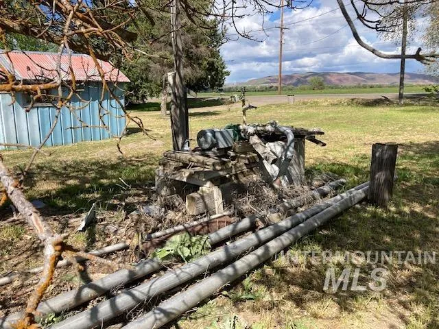 $335,000 | 5517 Highway 95 Spur, Ontario, OR 97914