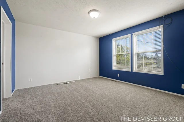 $750,000 | 2859 125th Avenue, Allegan, MI 49010