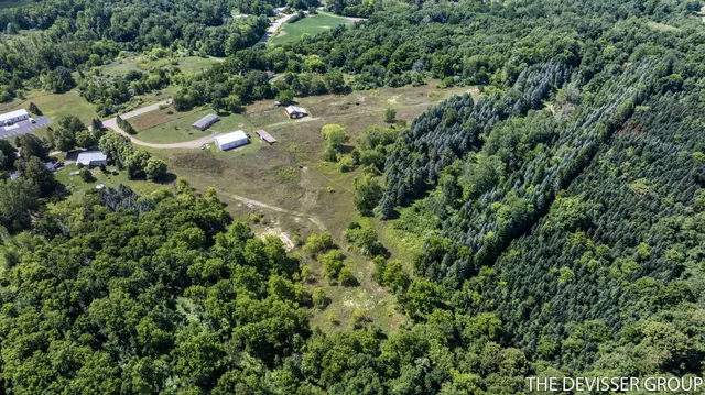 $750,000 | 2859 125th Avenue, Allegan, MI 49010