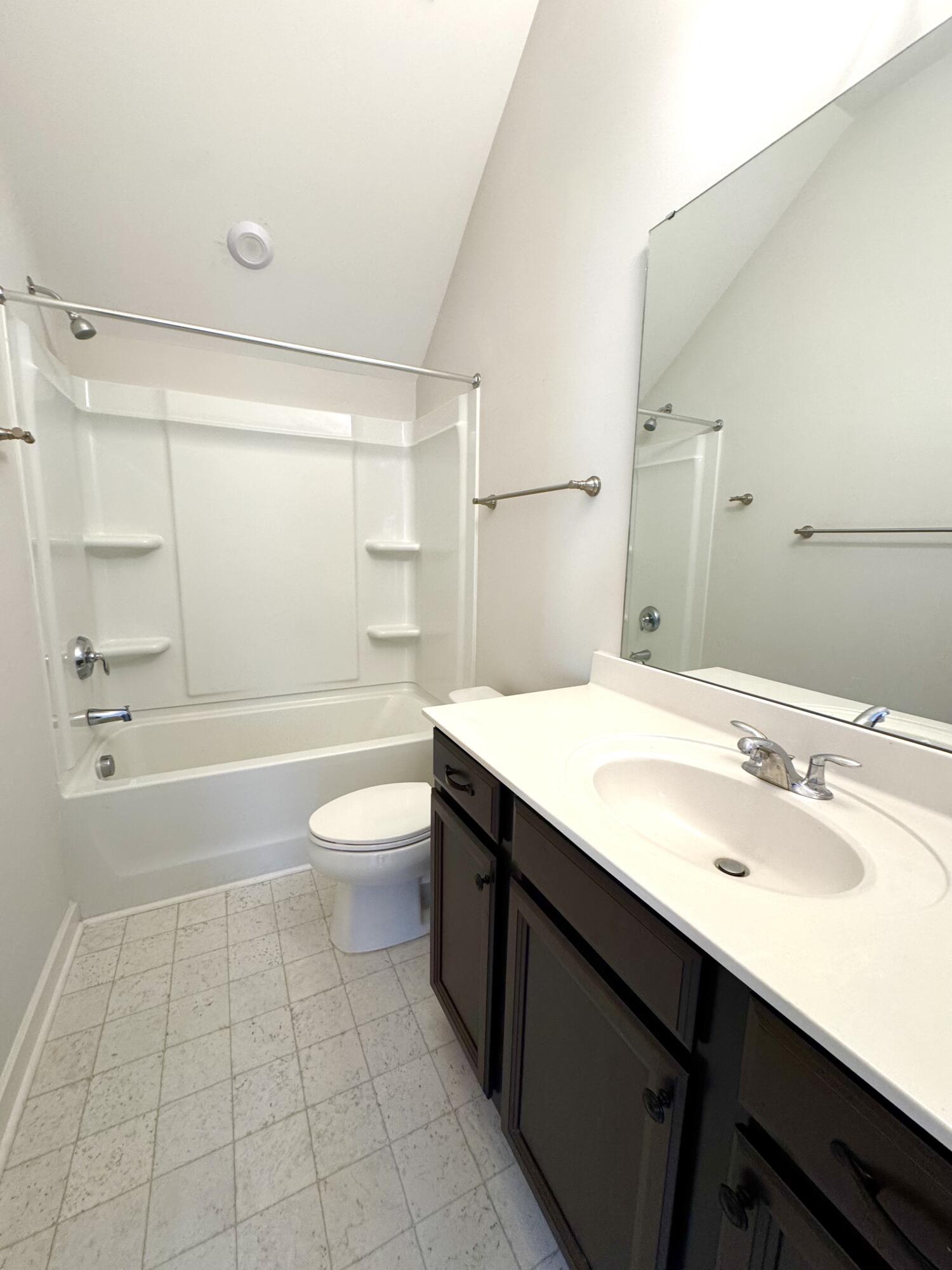 2014 Codorus Lane Hanahan, SC 29410 - Photo 25 of 35 Frog Bathroom