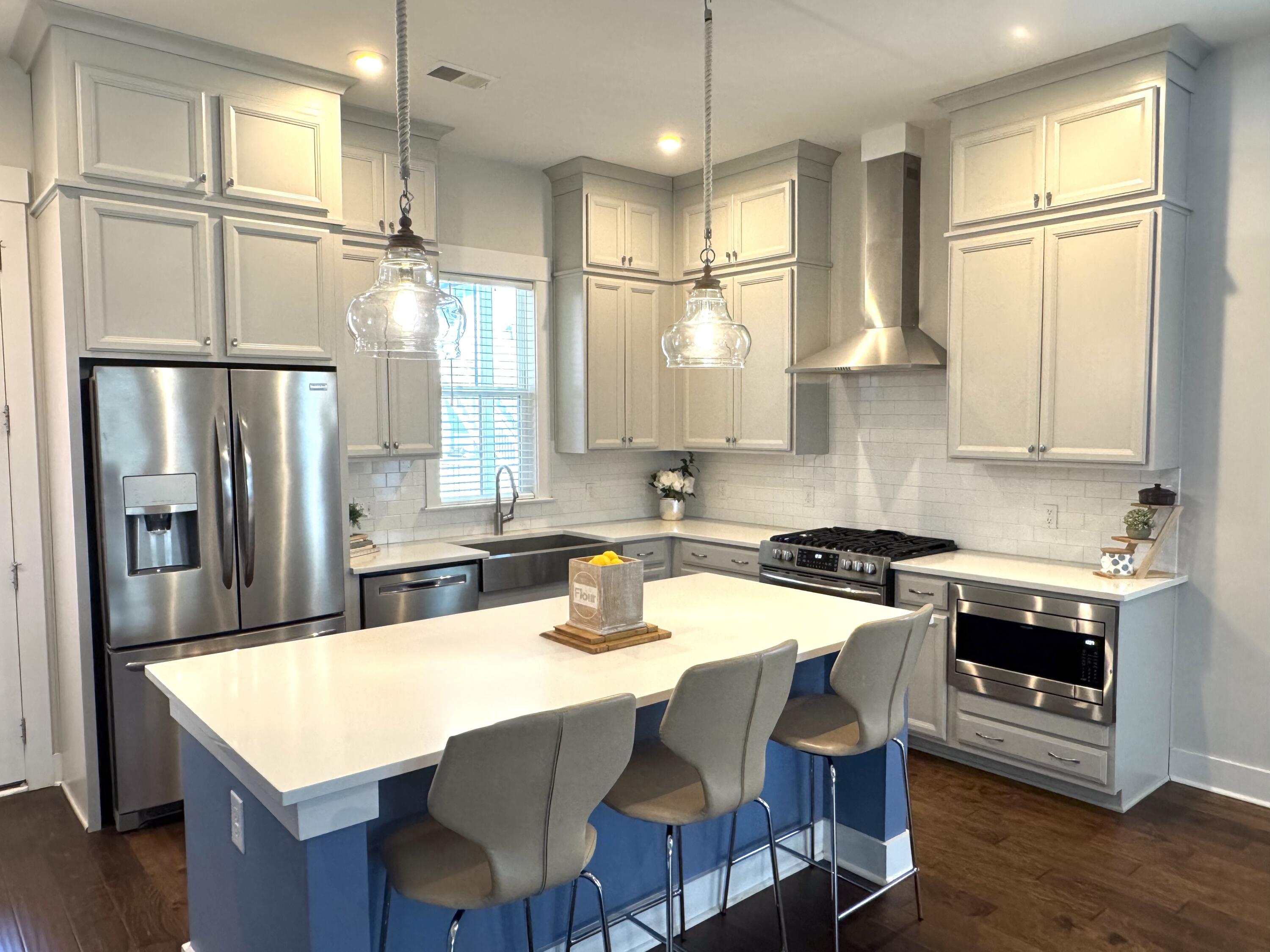 2014 Codorus Lane Hanahan, SC 29410 - Photo 8 of 35 Kitchen