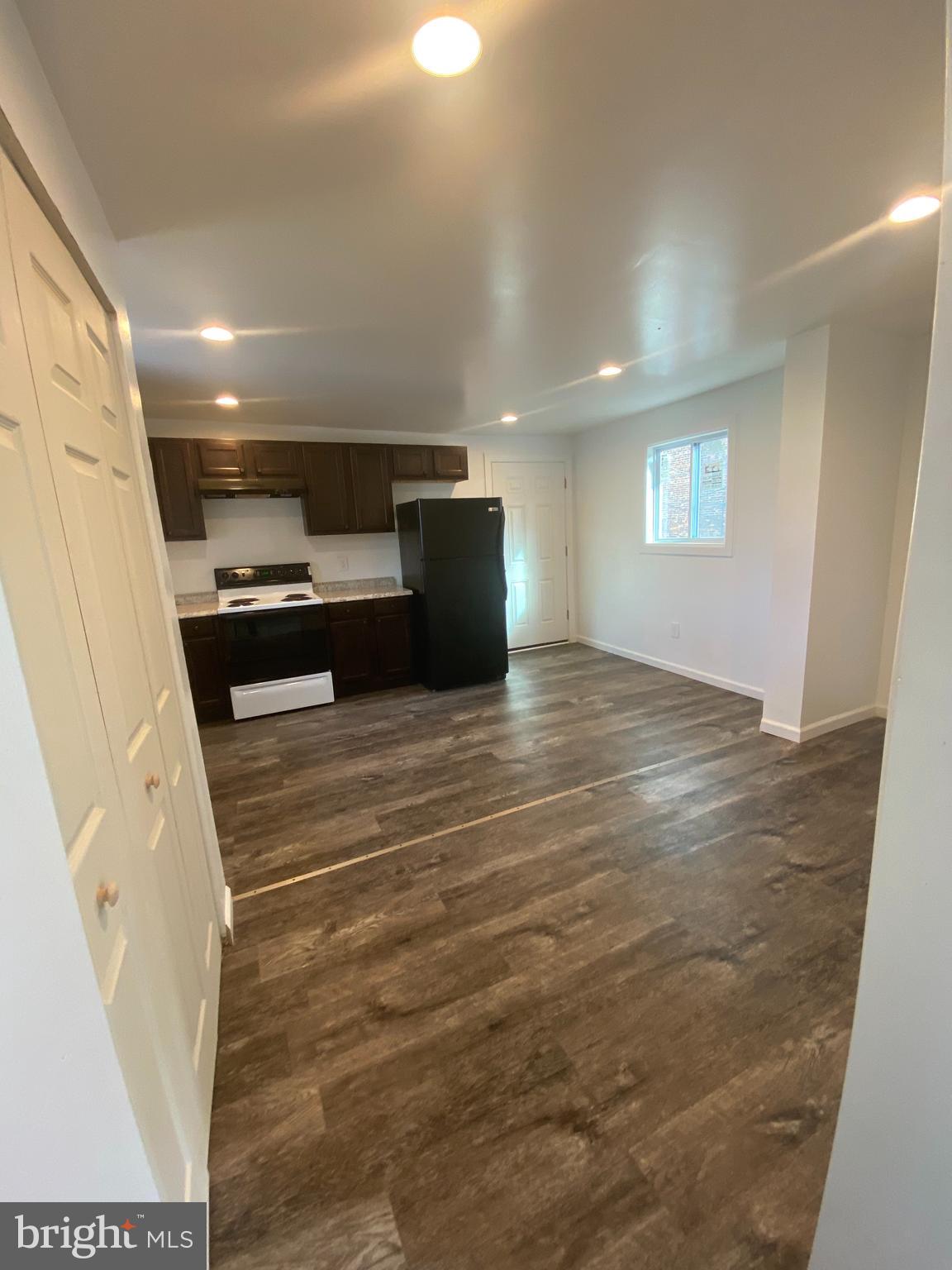 4021 Falls Road Baltimore, MD 21211 - Photo 9 of 32 Gallery Image 9