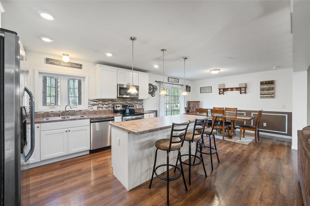 46 Reservoir Road Burrillville, RI 02859 - Photo 10 of 39 Gallery Image 10