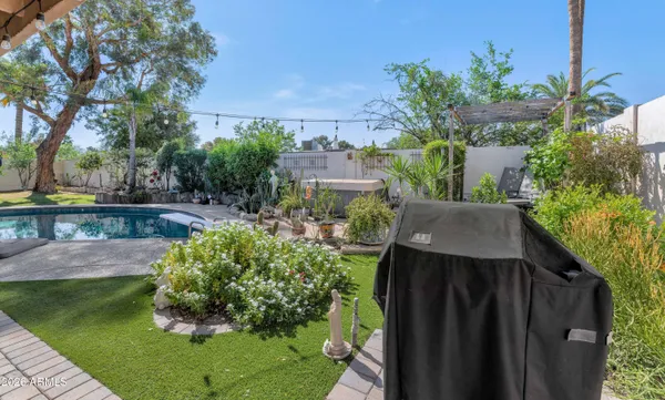 $875,000 | 2501 East Yucca Street, Phoenix, AZ 85028
