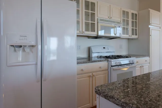 $499,000 | 51 Main Street, Unit A, Stonington, ME 04681