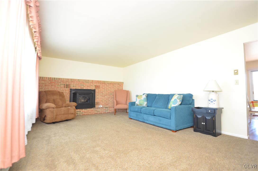 2034 Heffner Road Fogelsville, PA 18051 - Photo 4 of 28 Gallery Image 4
