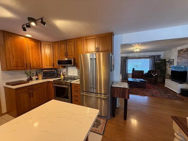 928 North 40th Street Manitowoc, WI 54220 - Photo 14 of 45 IMG_2416