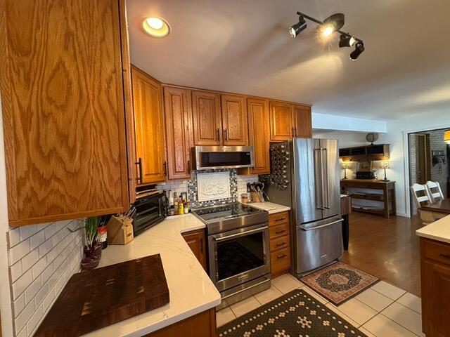928 North 40th Street Manitowoc, WI 54220 - Photo 15 of 45 IMG_2413
