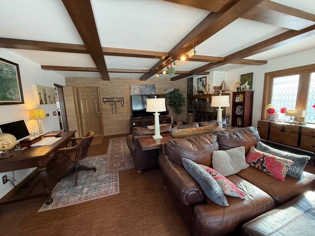 928 North 40th Street Manitowoc, WI 54220 - Photo 7 of 45 IMG_2418