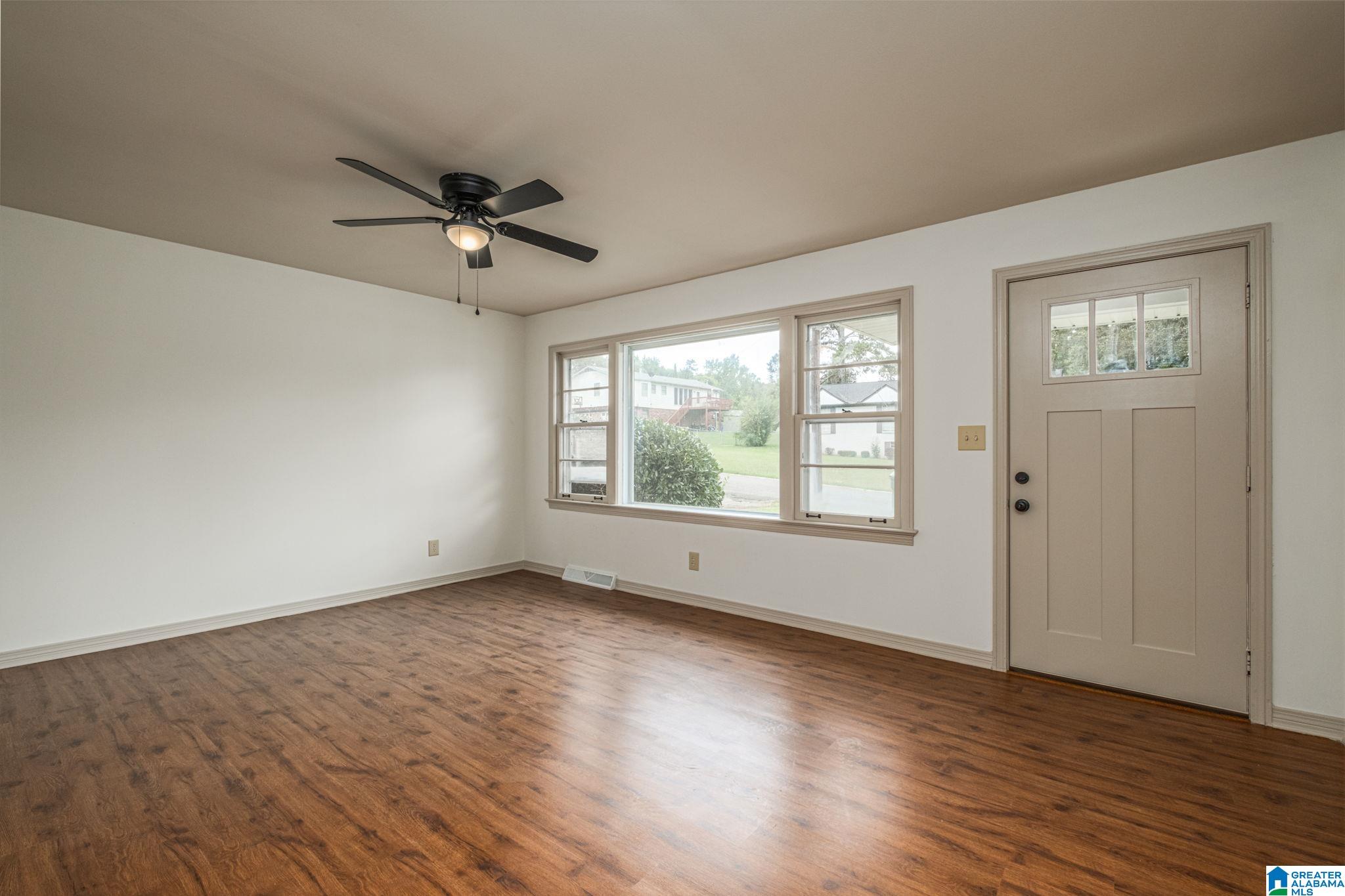 308 11th Street Pleasant Grove, AL 35127 - Photo 6 of 22