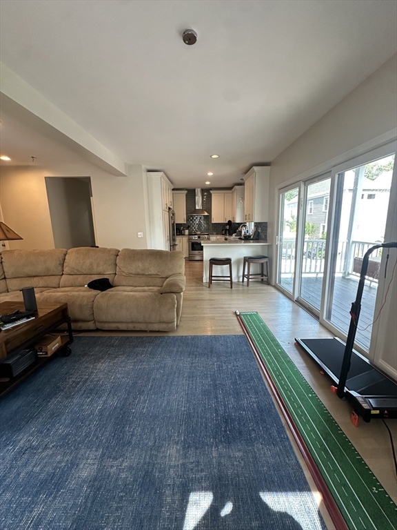 331 Savin Hill Avenue Boston, MA 02125 - Photo 5 of 18