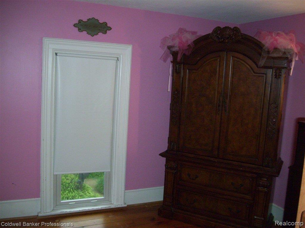 3 North Holcomb Road Clarkston, MI 48346 - Photo 15 of 23 UPPER BEDROOM