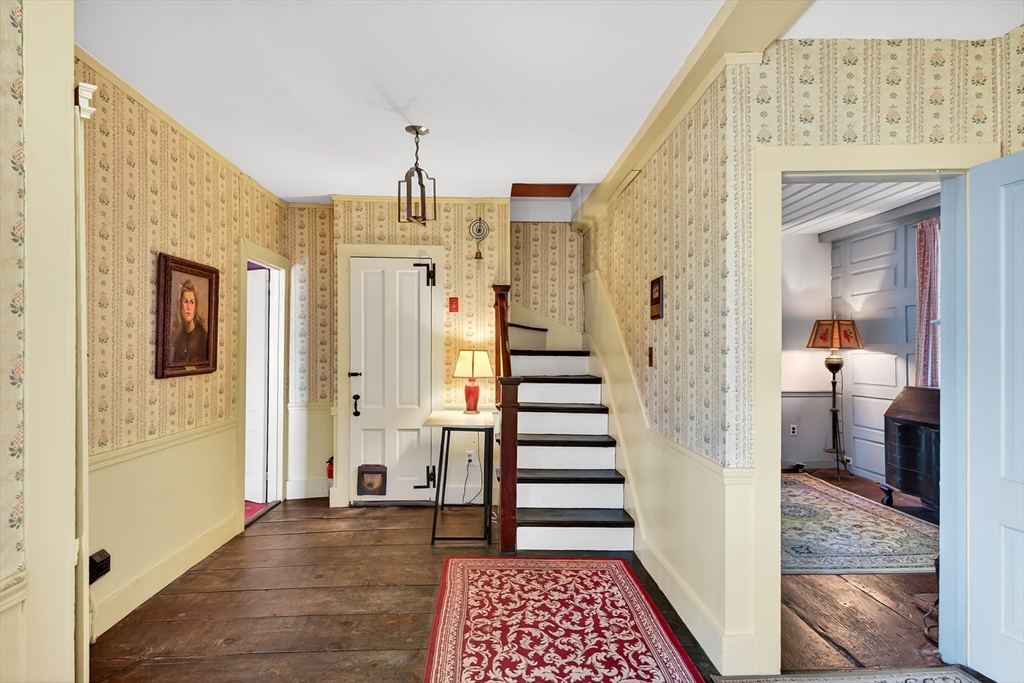 17 South Main Street Petersham, MA 01366 - Photo 14 of 42