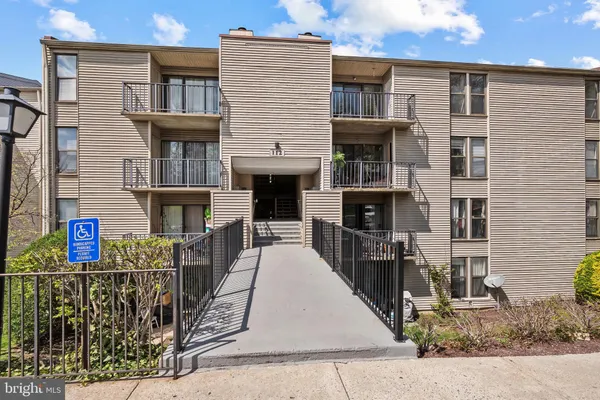 $165,000 | 112 Duvall Lane, Unit 302, Gaithersburg, MD 20877