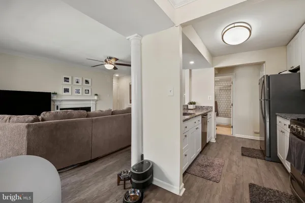 $165,000 | 112 Duvall Lane, Unit 302, Gaithersburg, MD 20877