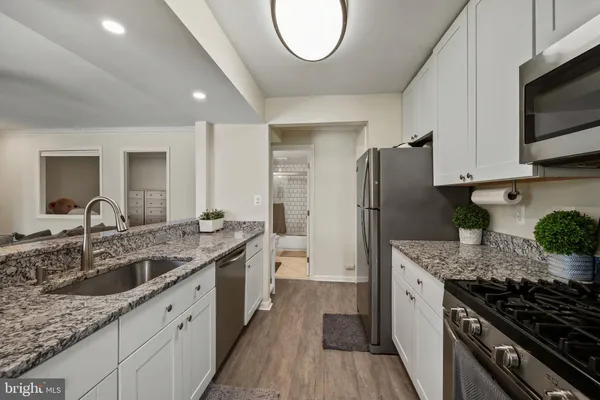 $165,000 | 112 Duvall Lane, Unit 302, Gaithersburg, MD 20877