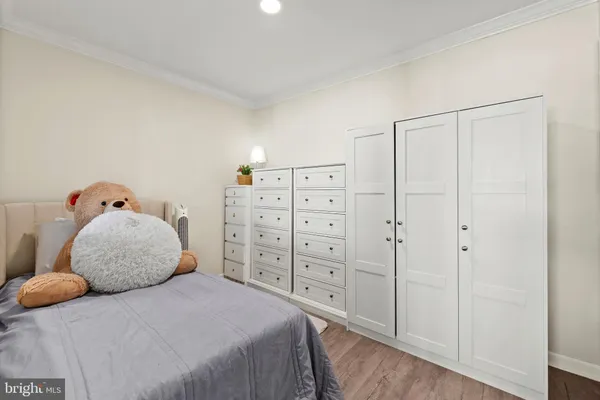 $165,000 | 112 Duvall Lane, Unit 302, Gaithersburg, MD 20877
