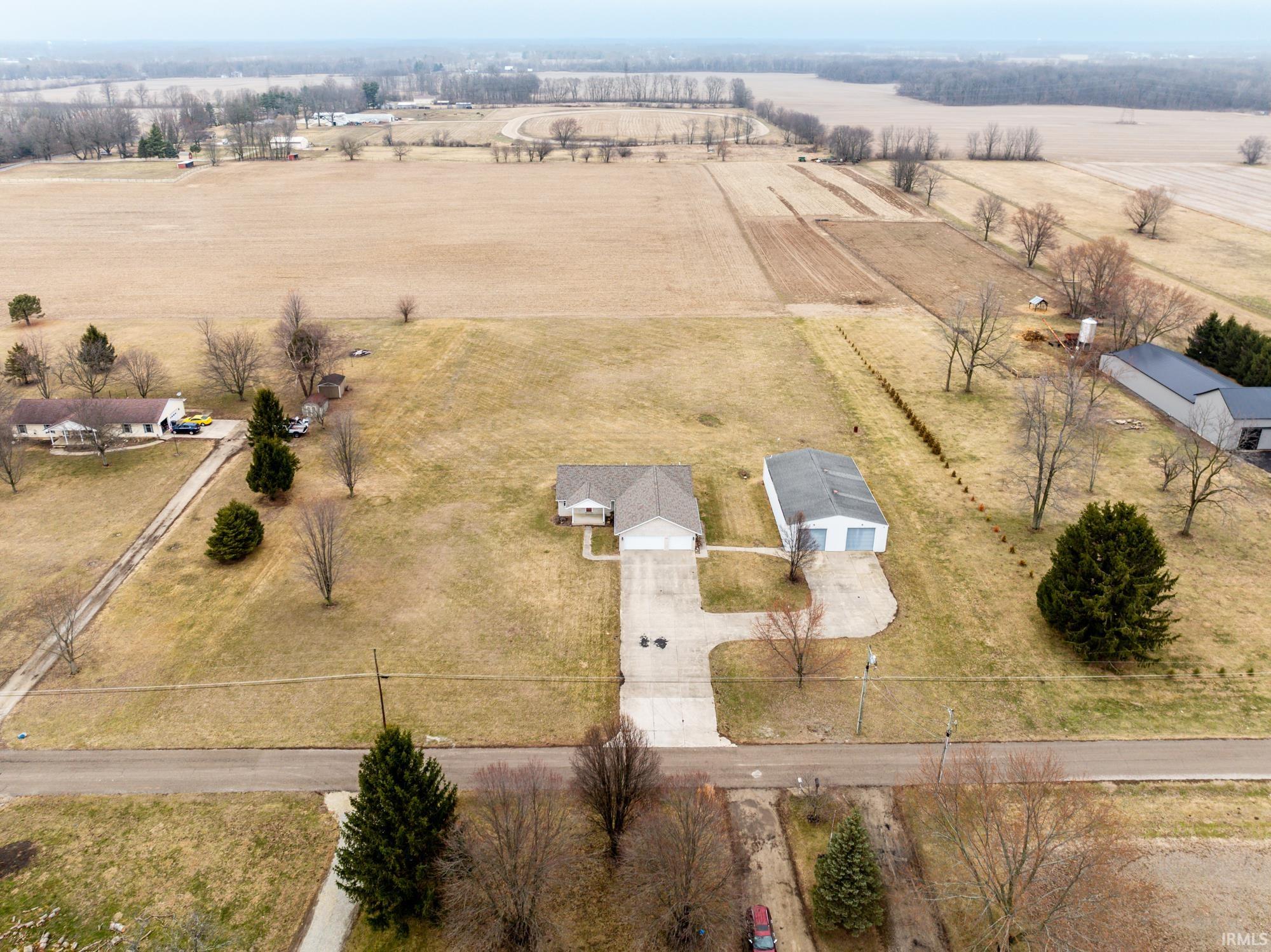 6600 West Jones Road Muncie, IN 47302 - Photo 1 of 36 Gallery Image 1