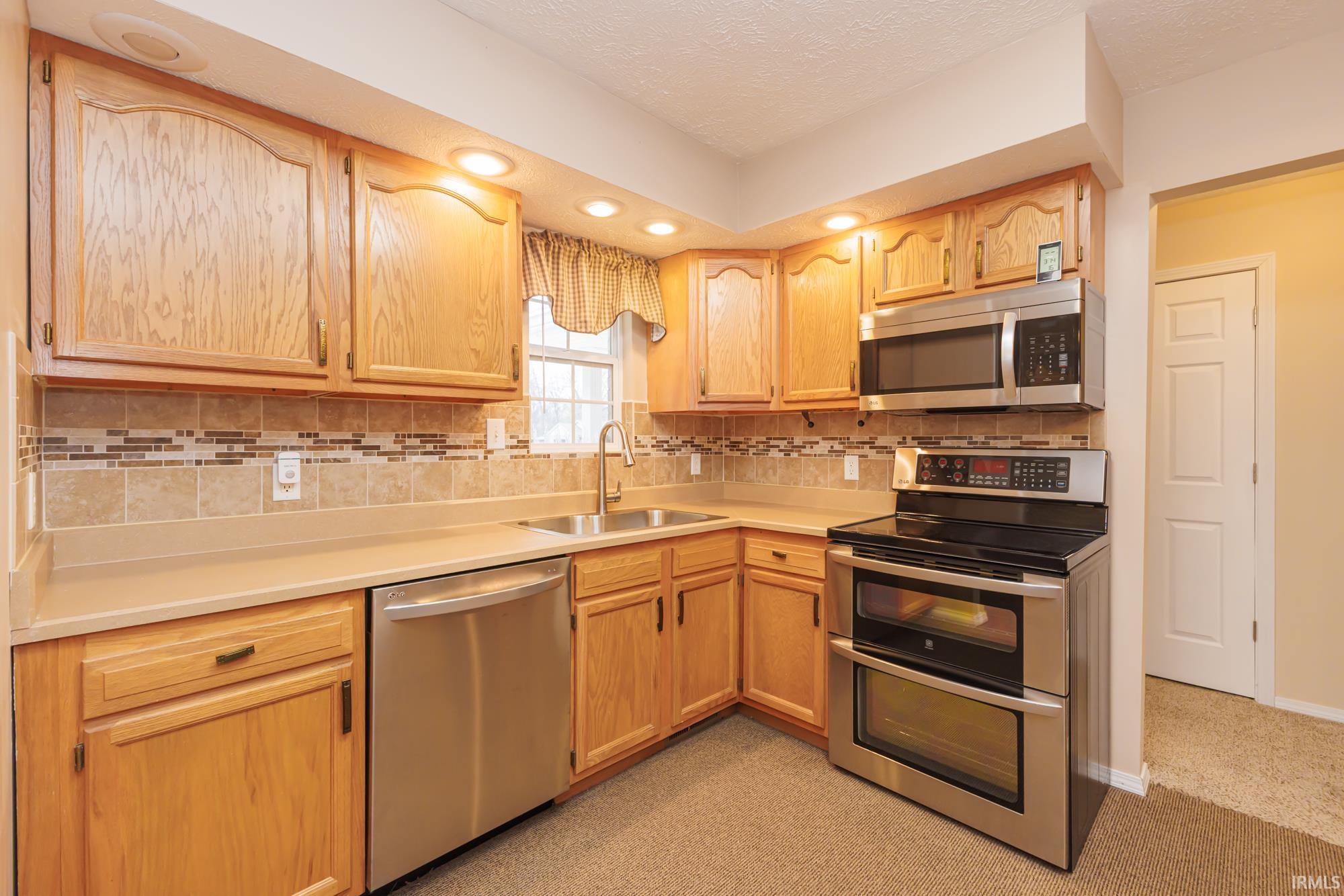 6600 West Jones Road Muncie, IN 47302 - Photo 4 of 36 Gallery Image 4