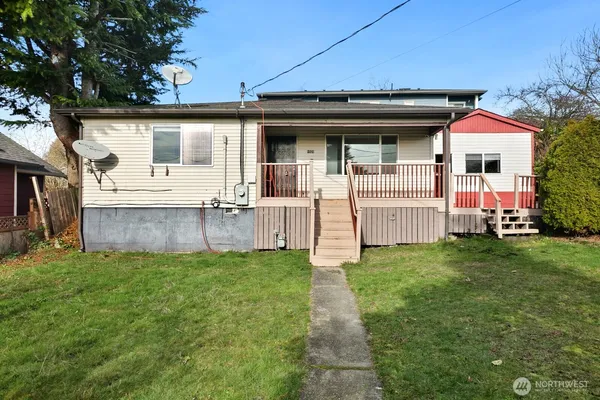 $719,000 | 1520 South Bennett Street, Seattle, WA 98108