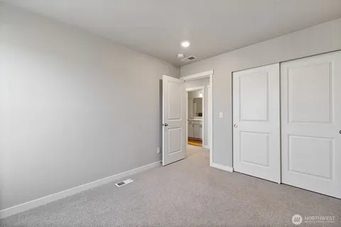 $639,950 | 1503 27th Street Northwest, Puyallup, WA 98371